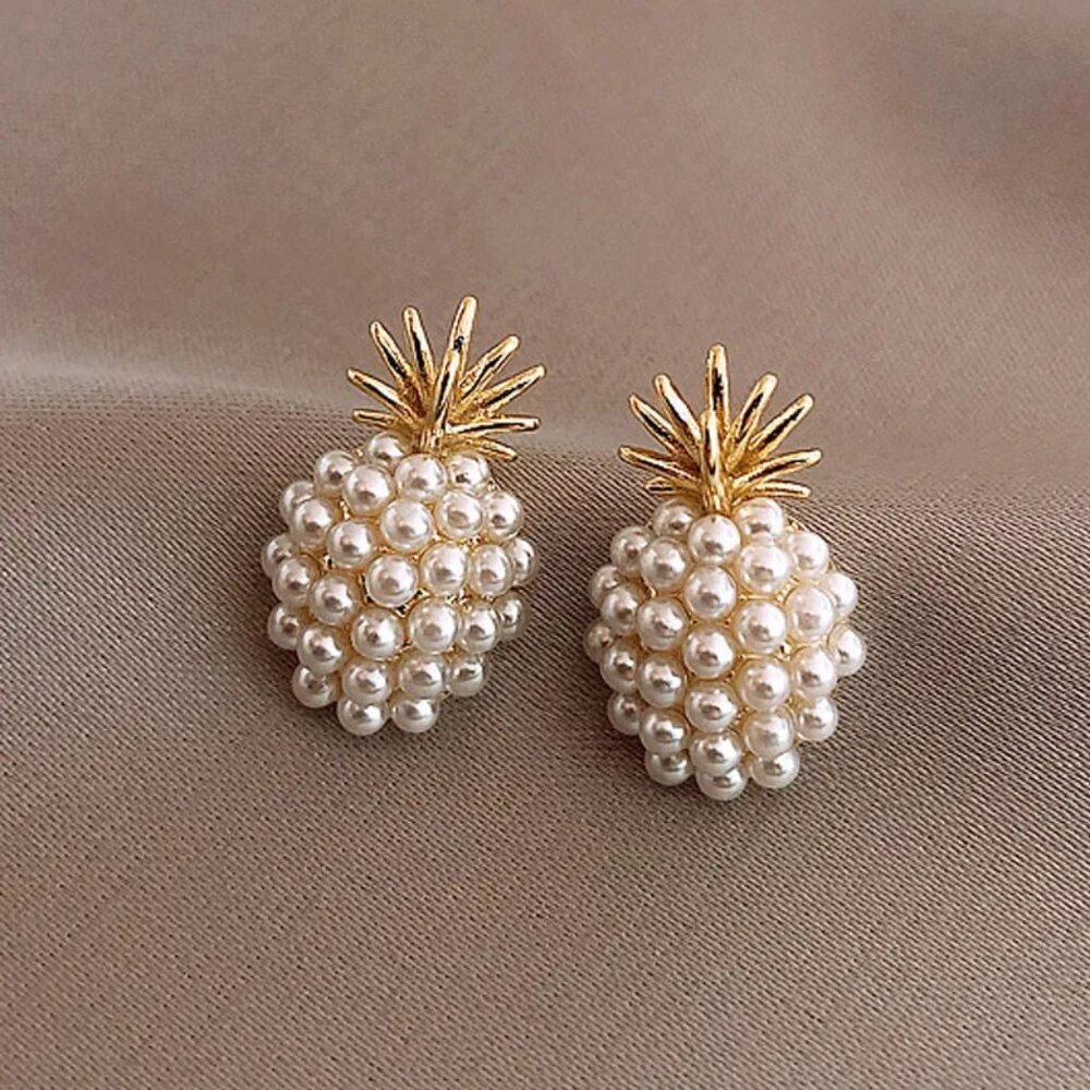 Luxury Statement Pearl Pineapple Stud Earrings with Gold Accent
